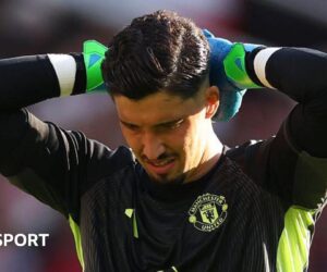 Man Utd 0-1 Arsenal: Altay Bayindir error highlights Red Devils’ goalkeeper ‘problem’