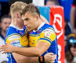 Super League: Leeds 28-6 Hull KR – Rhinos stun leaders