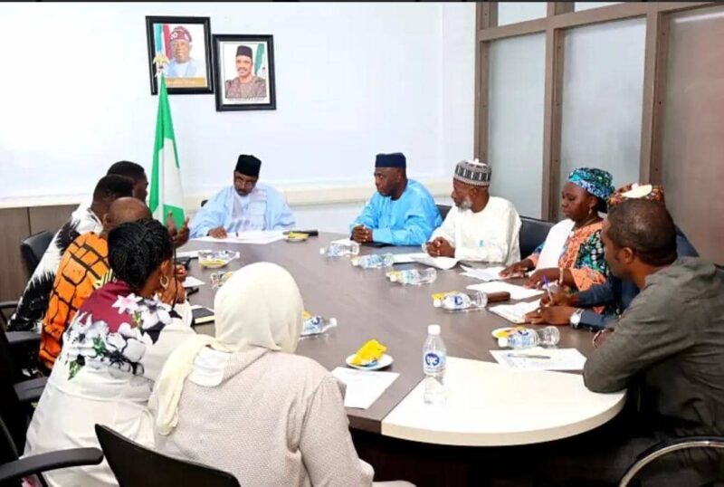 FG to build bus terminals, CNG station in six geo-political zones