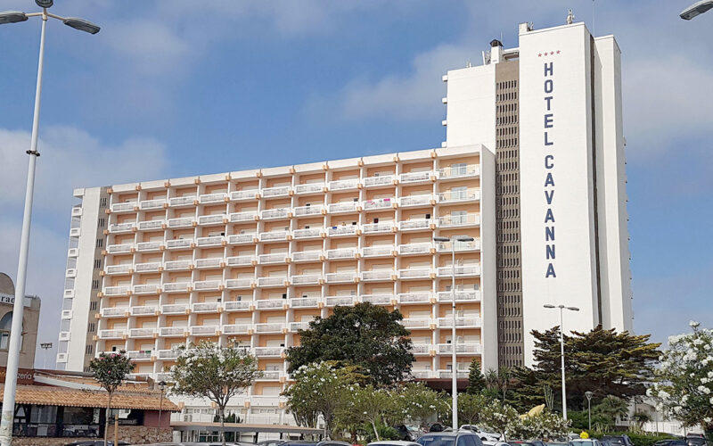 More than 100 tourists struck down with severe vomiting bug from a hotel’s lunch buffet in Spain