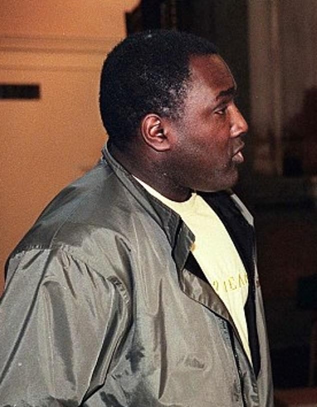 Nigerian bodybuilder, Akinwale Arobieke found de@d in UK