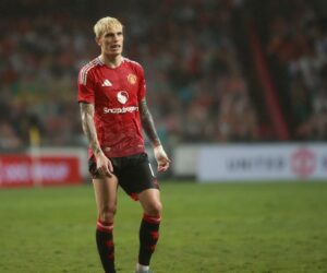 Transfer rumors, news: Man Utd braced for Chelsea Garnacho bid