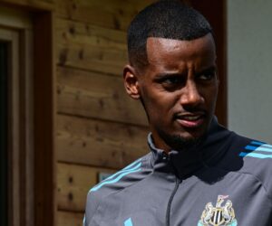 LIVE Transfer rumors, deadline day news: Isak to Liverpool agreed