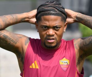 Aston Villa loanee Bailey injured in 1st Roma training session