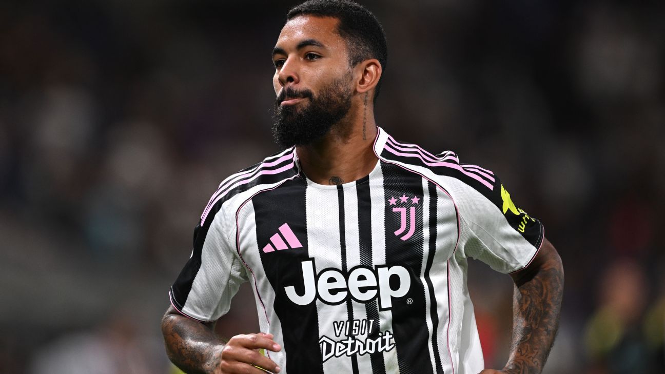 Nottingham Forest confirm loan of Douglas Luiz from Juventus
