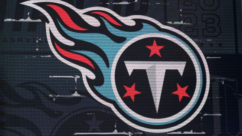 Sex toy thrown onto field in Vikings-Titans preseason game