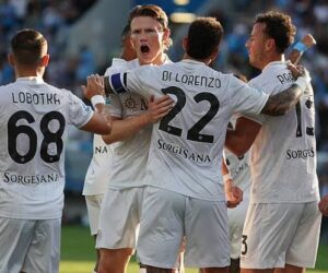 McTominay, De Bruyne Shine as Napoli Open Serie A Season with 2-0 Win Over Sassuolo
