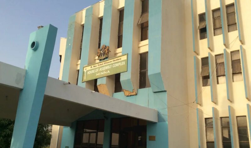 Dagara Daje of APC sworn in as Niger Assembly member