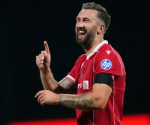 Wrexham fan favourite Ollie Palmer exits for Swindon