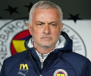 José Mourinho exits Fenerbahce six games into season