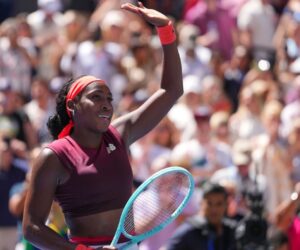 Coco Gauff, Naomi Osaka win to set up 4th-round US Open duel