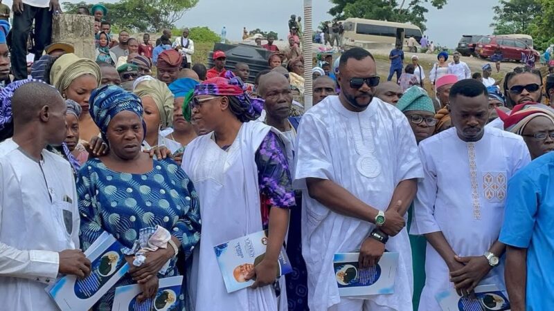 Actor Odunlade Adekola Buries Father in Ekiti