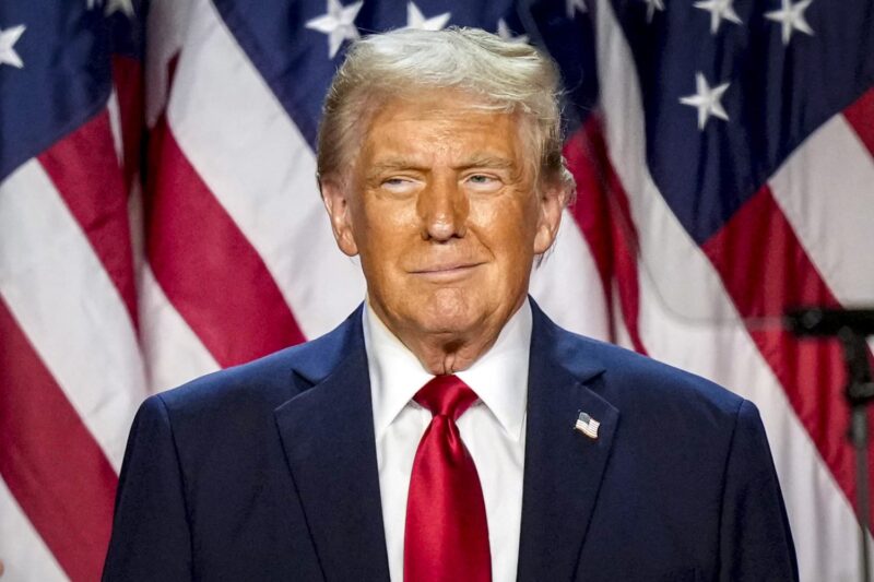 US: Trump increases visa fee