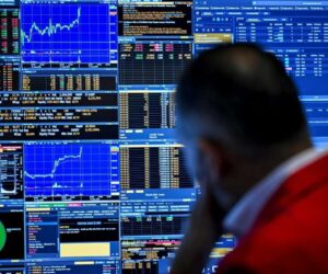 Asia stocks up, oil down before Trump-Zelensky talks