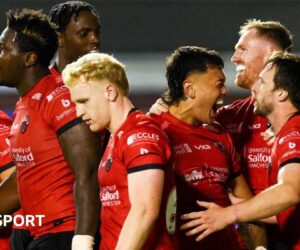 Super League: Warrington Wolves 12-25 Salford Red Devils