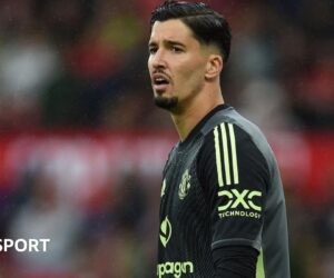 Manchester United 3-2 Burnley: Vital win can’t mask urgent goalkeeping issues for Ruben Amorim