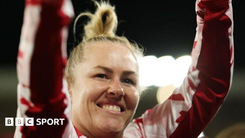 Women’s Rugby World Cup: Marlie Packer captains much-changed England against Samoa