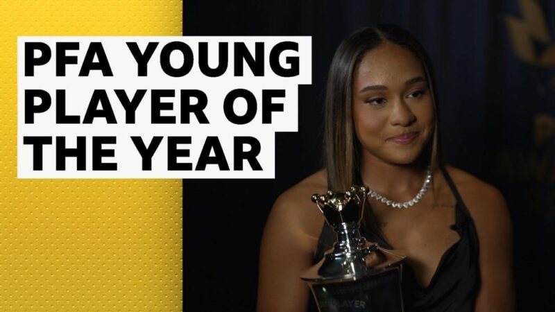 Olivia Smith: Arsenal forward wins PFA young player of year award
