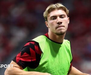 Rasmus Hojlund: Manchester United striker to be left out of Arsenal game