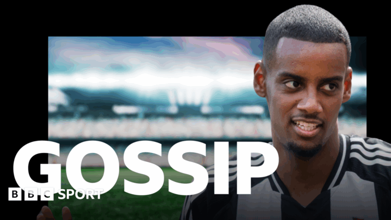Football gossip: Isak, Strand Larsen, Hojlund, Ake, Garnacho, Sancho