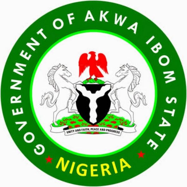 Over 15,000 applicants fight for 3,000 A/Ibom civil service jobs – Daily Trust