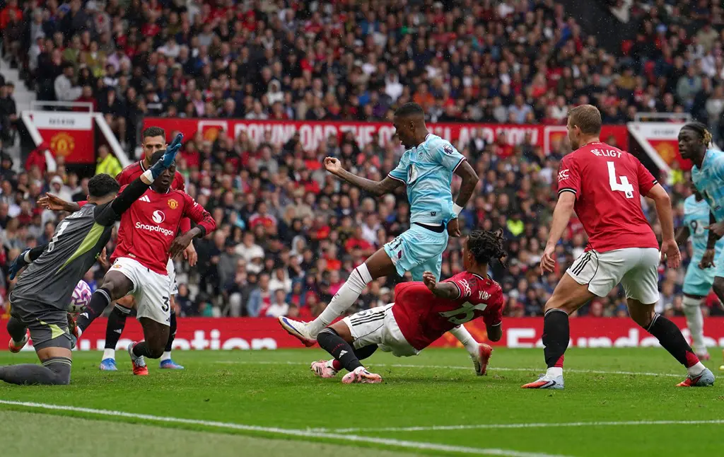 Premier League releases statement on Man Utd’s late penalty against Burnley