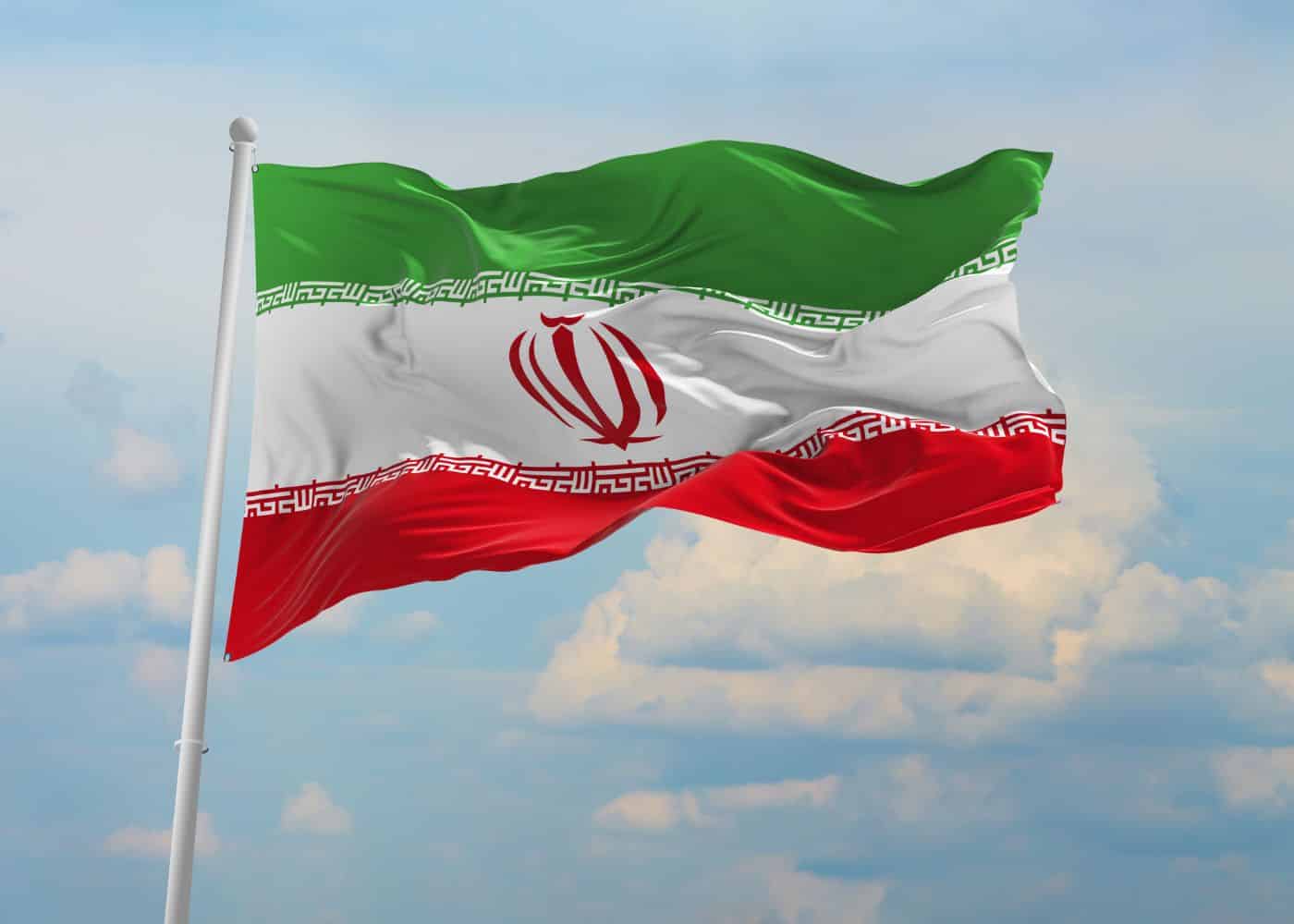 Iran executes convict at crime scene in rare public hanging