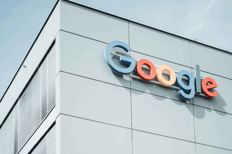 Google Lands $10 Billion Cloud Deal with Meta to Power AI Expansion