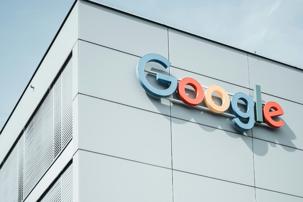 Google Lands $10 Billion Cloud Deal with Meta to Power AI Expansion