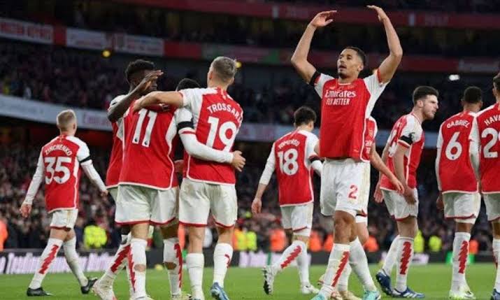 Gyökeres Nets Brace as Gunners Rout Leeds