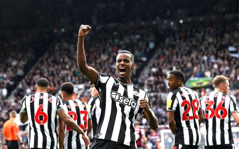 Newcastle Missing Isak In The Attack –Guimaraes