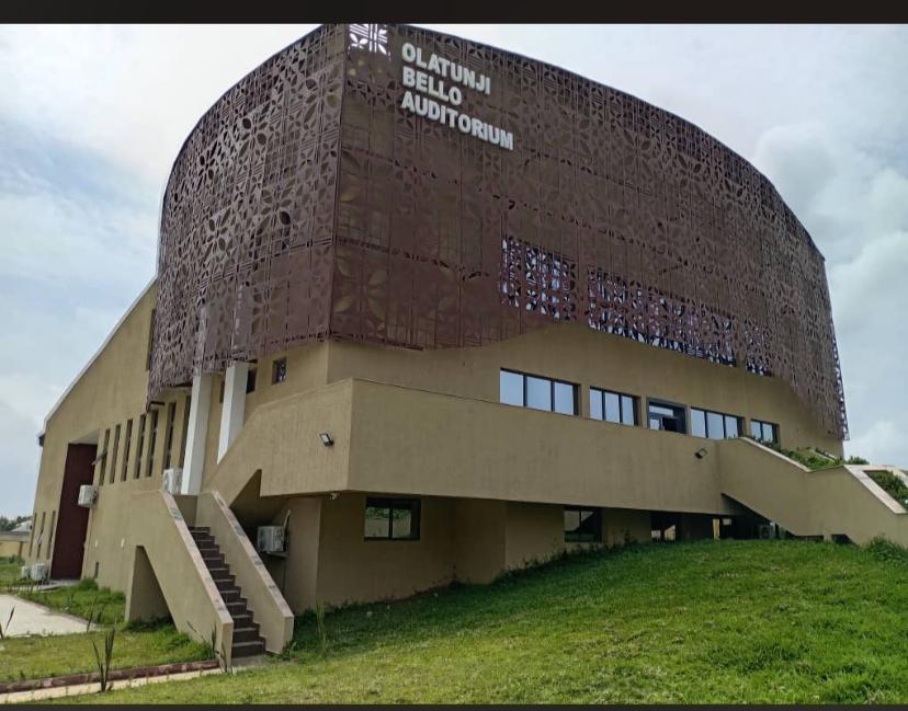 Tunji Bello Builds, Donates 550-Seater Auditorium To LASU – Independent Newspaper Nigeria