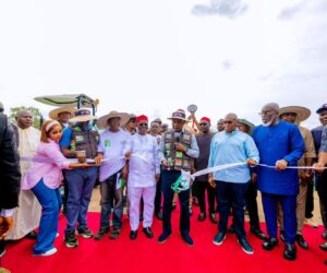 Over 60,000 Farmers To Benefit From Free Fertilizer, Farm Inputs As Mbah Flags Off Distribution – Independent Newspaper Nigeria