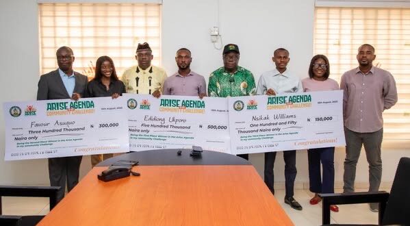 Winners of ‘Arise Agenda in My Community’ challenge receive prizes