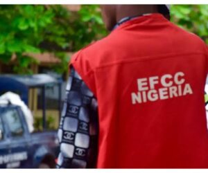 EFCC Arrests 38 Suspected Internet Fraudsters In Lagos