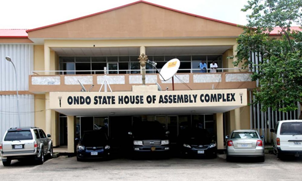 Two Ondo PDP Lawmakers Defect To APC