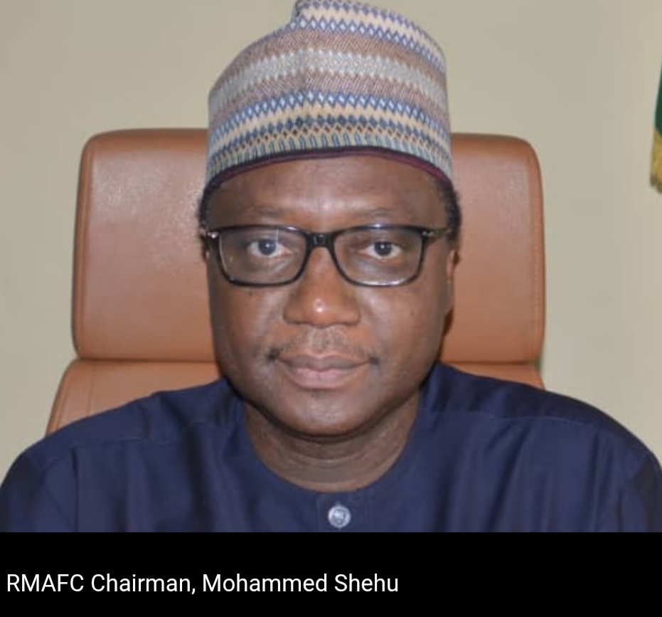 FG Considers Pay Raise For Political Office Holders