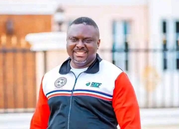 Edeh gifts trophy, medals, balls to NUJ FCT football tourney, storms Aliade for BSU VC daughter’s thanksgiving