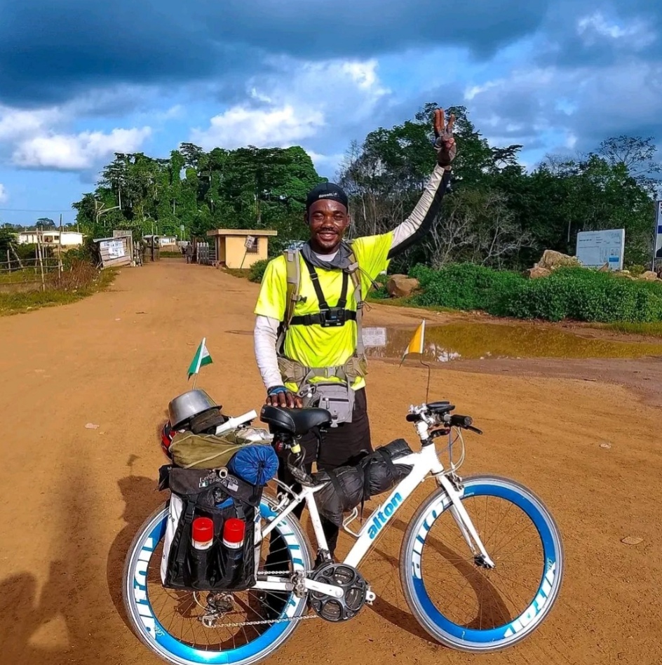 Nigerian Cyclist Emmanuel Myam (Emmiwuks) Arrives Liberia On Bicycle Journey To United States
