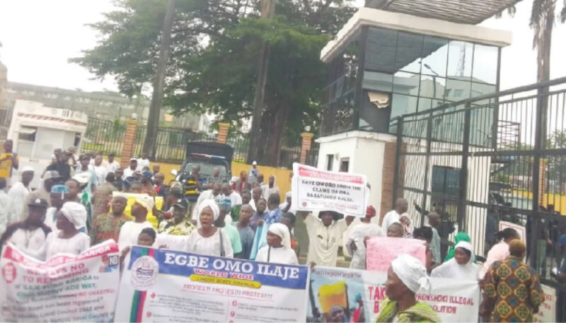 Ilaje women threaten to protest n*dÂ£ over demolition of ancestral homes in Lagos