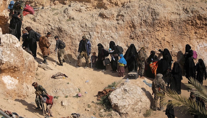 US-Led Coalition Captures Senior ISIS Figure in Northwest Syria Amid Confusion Over Identity
