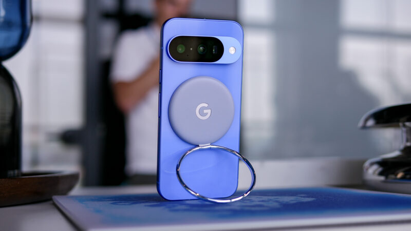 After a year of MagSafe case frustration, Pixelsnap is the only Pixel 10 upgrade I care about