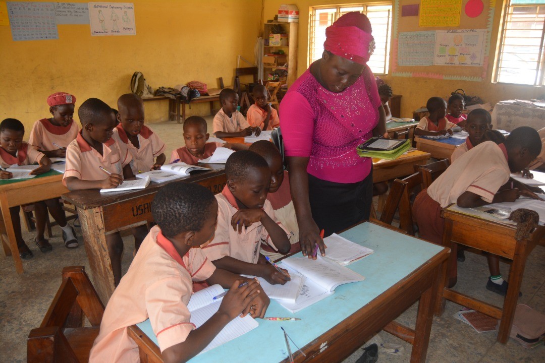 Ondo govt. tackles pirated books in schools
