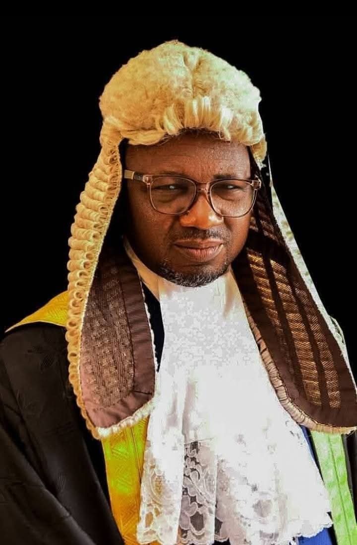 Crisis In Benue Assembly As Speaker Aondona Dajoh Resigns