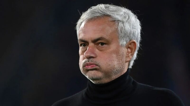 Jose Mourinho Sacked As Fenerbahce Manager