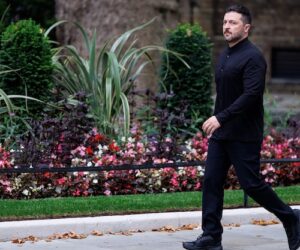  Zelensky Heads to Washington After Trump–Putin Talks End Without Deal