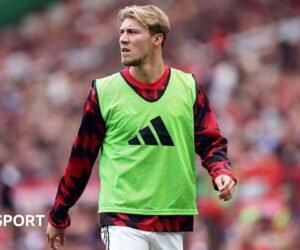 Manchester United striker Rasmus Hojlund close to completing Napoli transfer