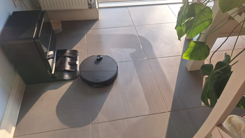 Can a robot vacuum effectively mop your floors, too? I’ve tested all kinds of hybrid robovacs, and here’s what I’ve found