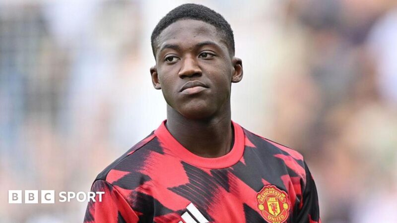 Kobbie Mainoo: Man Utd reject loan request by midfielder
