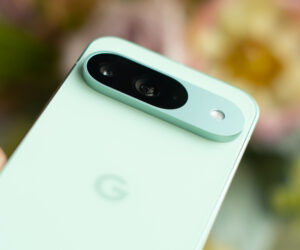 If Google wants the Pixel 10 to beat the iPhone 17, I think it should bring back its best-ever feature